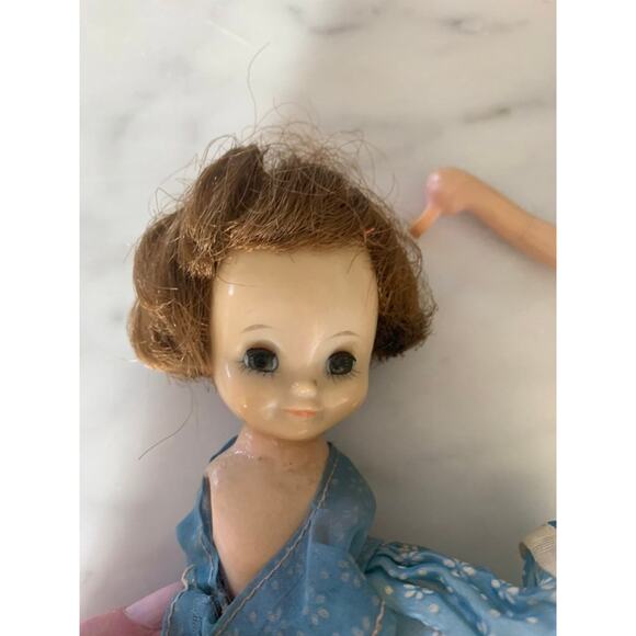 Vintage Fashion for Betsy McCall - Picture 6 of 9